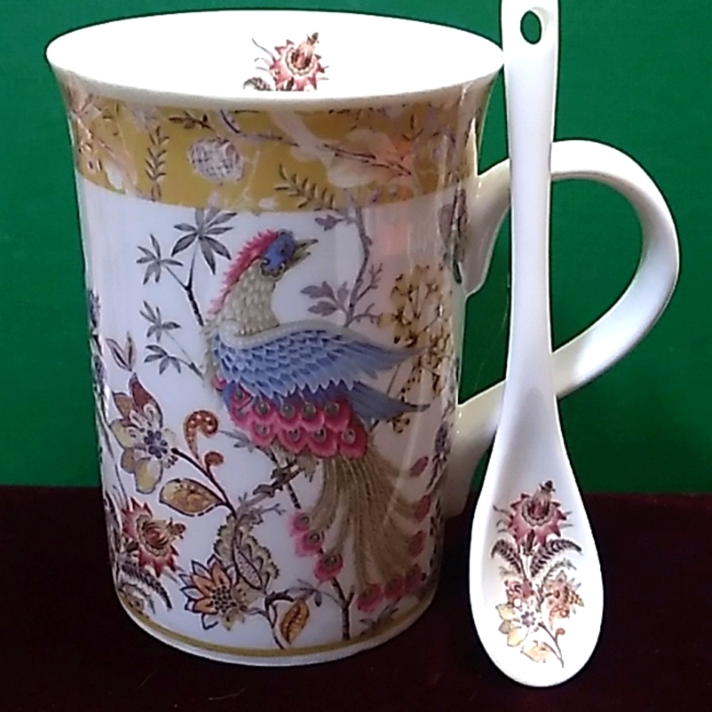 Beautiful Delton Fine Porcelain Mug with Porcelain Spoon
